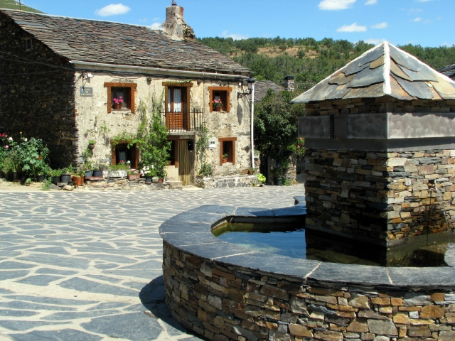  Valverde de los Arroyos